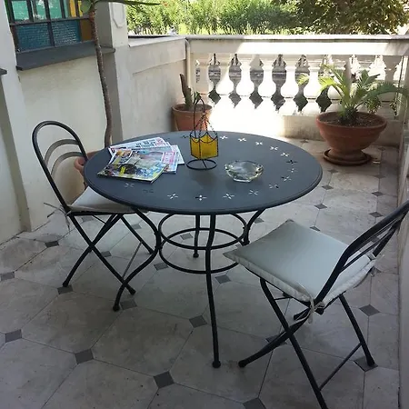 Virginia Apart-hotel