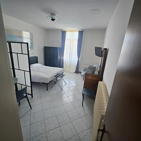 Virginia Lejlighedshotel Bordighera