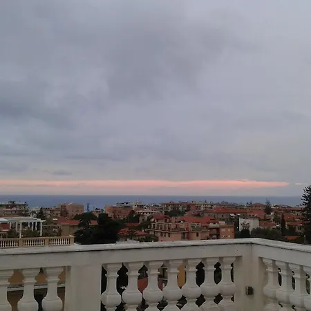 Virginia Aparthotel 3*