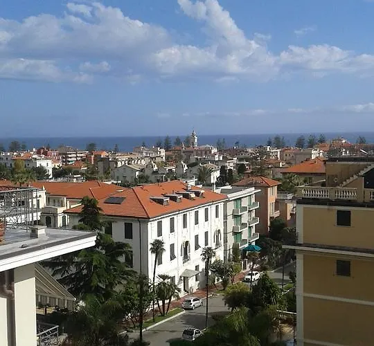 Aparthotel Virginia 3*